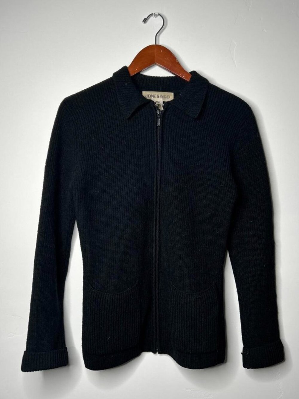 Black Ribbed Knit Zip Up Cardigan size medium